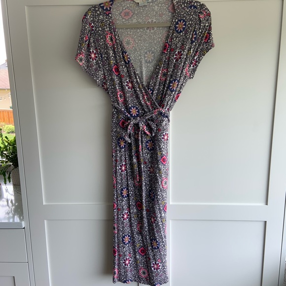 Patterned Colorful Short Sleeve Wrap Dress - Picture 1 of 3